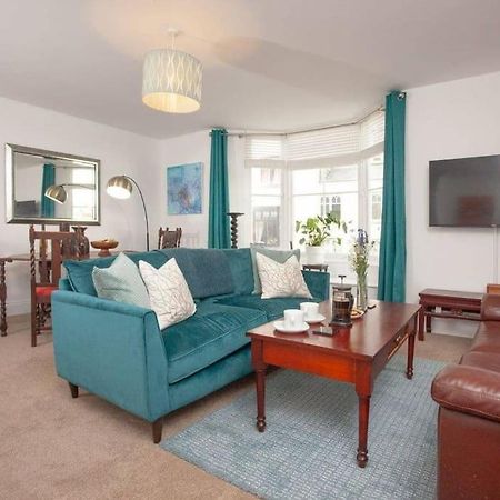 2 Central, Spacious, Apartment With Private Patio Sidmouth Exterior foto